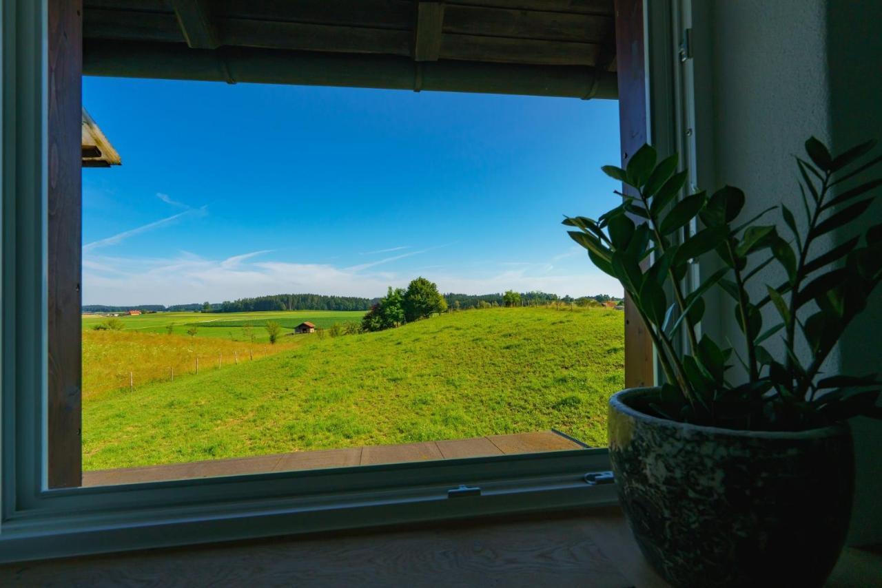 Ferienwohnung Pölzl Chieming Exterior foto